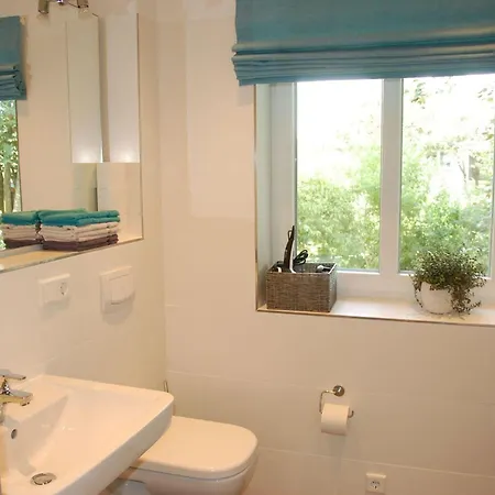 Idyllisches-ambiente-am-suedstrand-rechts *