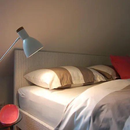 Idyllisches-ambiente-am-suedstrand-rechts *