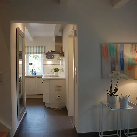 Idyllisches-ambiente-am-suedstrand-rechts 別荘 Wyk auf Föhr