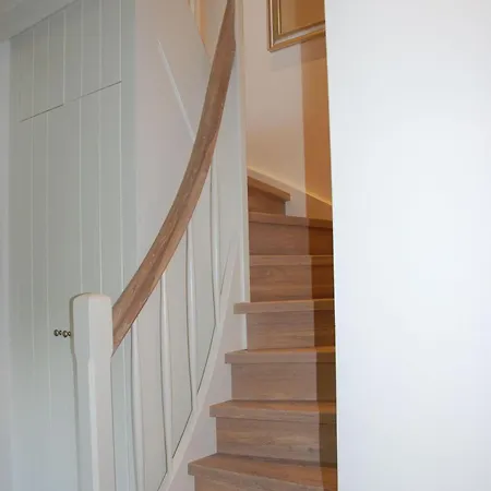 Idyllisches-ambiente-am-suedstrand-rechts *