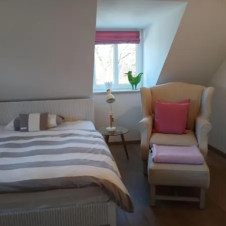 Idyllisches-ambiente-am-suedstrand-rechts *